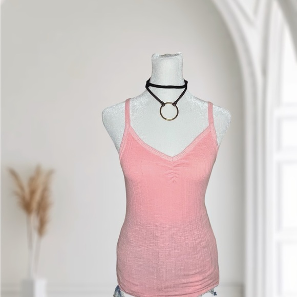 Universal Thread Pink Ribbed V-Neck Tank Top Medium - Picture 2 of 9